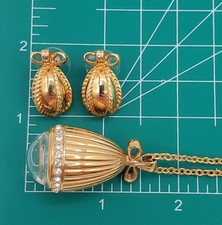 Joan Rivers Watch Egg Set Pendant Necklace and Earrings 30in Gold Tone Crystal