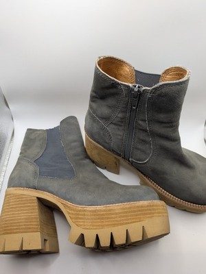 FREE PEOPLE  Preston Boot Suede Platform 7 Jeffrey Campbell Blue Gray Chunky