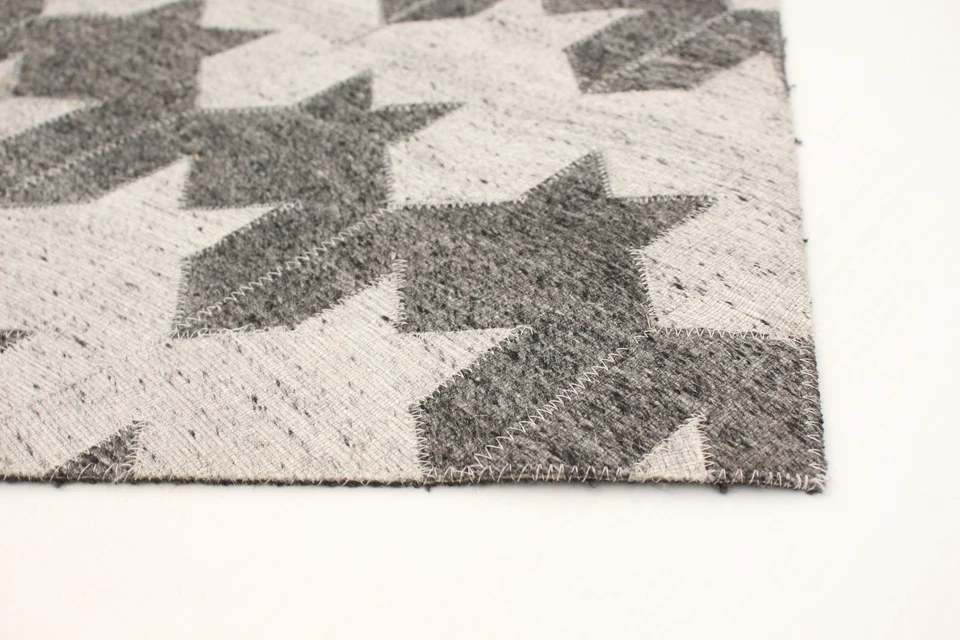 4'0" x 5'7" Traditional Vintage Hand Knotted Area Rug Oriental Wool Carpet - Image 4 of 4