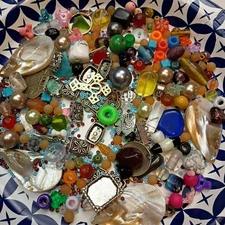 Super Fun Scoop Mix Bead Soup Jewelry Glass Acrylic Findings Etc..lot 17