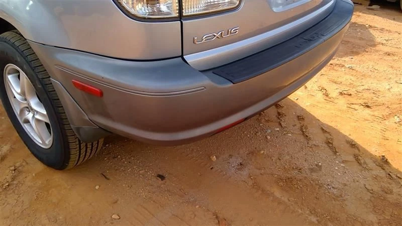 Para-choque traseiro compatível com 00-03 Lexus RX300 FABRICANTE DE EQUIPAMENTO ORIGINAL - Imagem 3 de 4