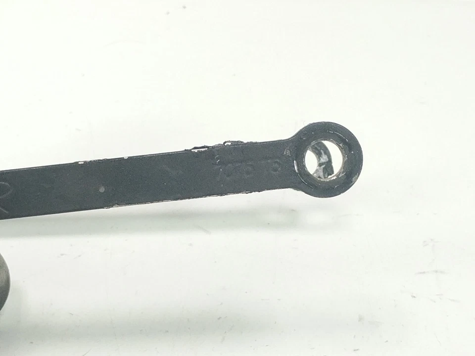 01 02 Amortiguador trasero Suzuki GSXR1000 enlace de bajada 707575 Foto 3 de 4