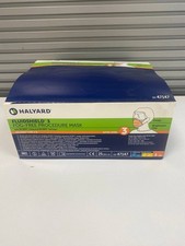 Halyard FLUIDSHIELD  3 Fog-Free Procedure Mask  100-Pieces  REF 47147