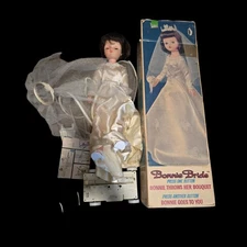 Vintage 1964 Bonnie Bride Deluxe Reading Corp.,  21" Doll w/ Original Box