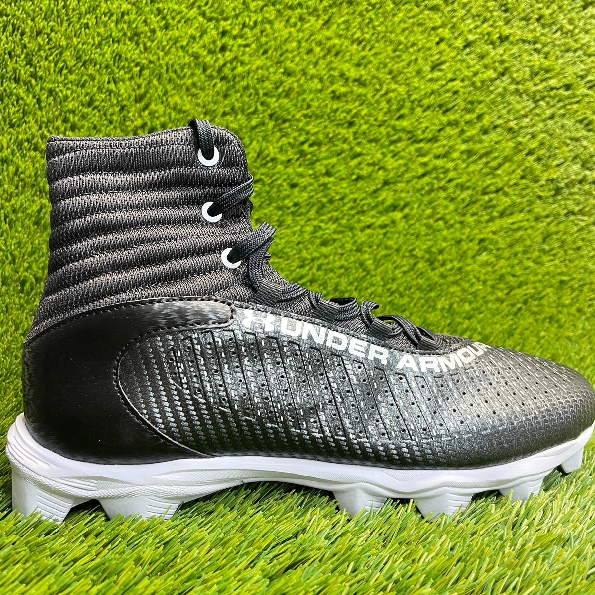 Under armour 11 US Black Football Shoes & Cleats for Men for 