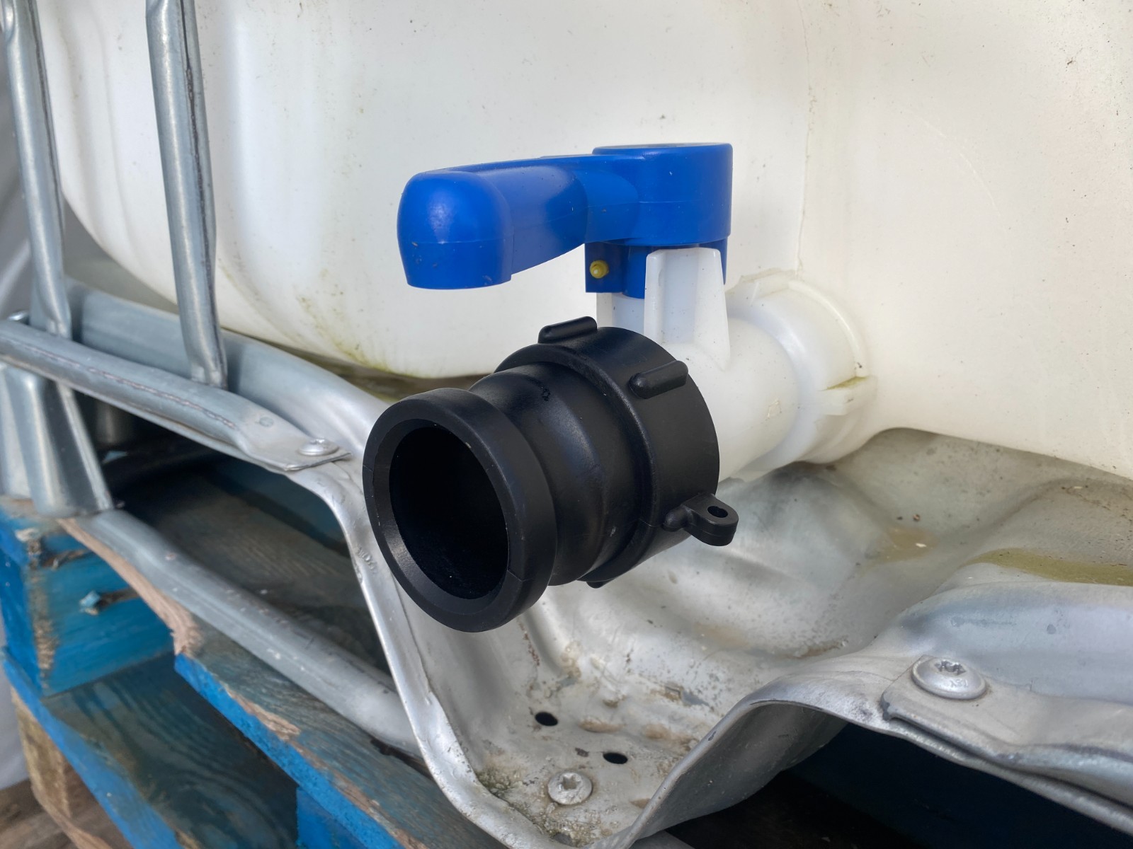 IBC S60x6 Coarse Thread Adapter–Polypropylene Tank Fitting to 2"" Camlock Coupler