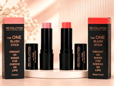 Makeup Revolution Rouge Stick Matt Rush & Dream Cremig für Wangen oder Lippen.