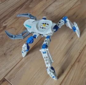 LEGO BIONICLE: Visorak Set of 6 (8742-8747) W 1 Cannister 6 spinners 1 Instruct