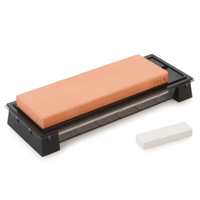 Suehiro Cerax Combination Waterstone 7-1/4'' x 2-1/2'' 1500/280 Grit