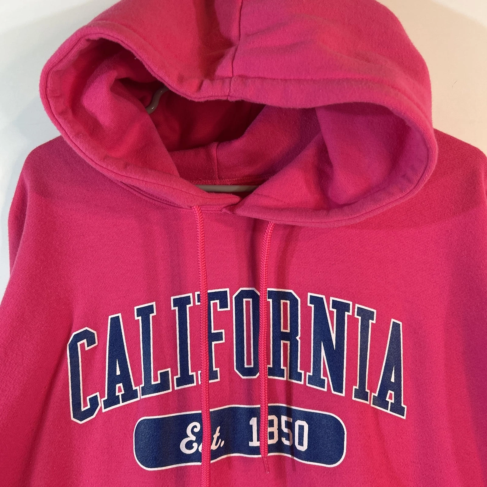 VETEMENTS California Est. Felpa con cappuccio rosa 1850. Taglia xl.Danneggiato: (MACCHIATO)?
