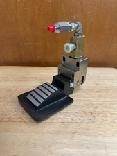 Steris P146653789 foot pump assembly (F106)