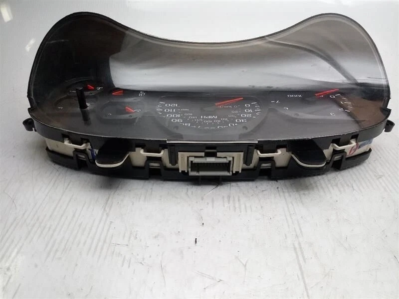 TrailBlazer EXT 2005 conjunto de racimo de velocímetro sin información del conductor negro Foto 2 de 4