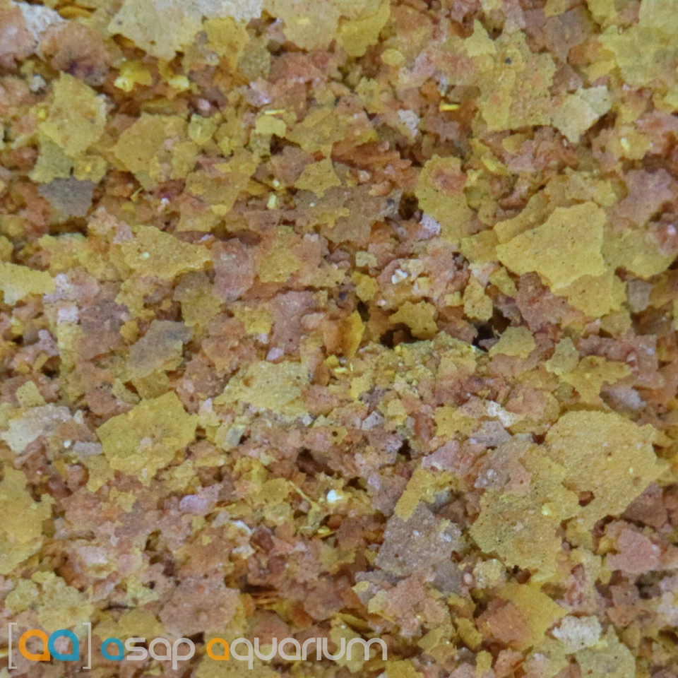 API Goldfish Flakes 5.7oz Fish Food Flakes Formulated for All Goldfish Breeds - Image 2 of 2