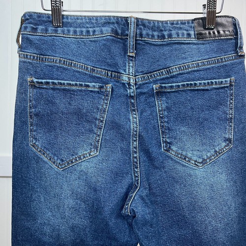 !iT Women's Carolyn High Rise Relaxed Distressed Stretch Straight Jeans Sz 6 - Picture 6 of 10