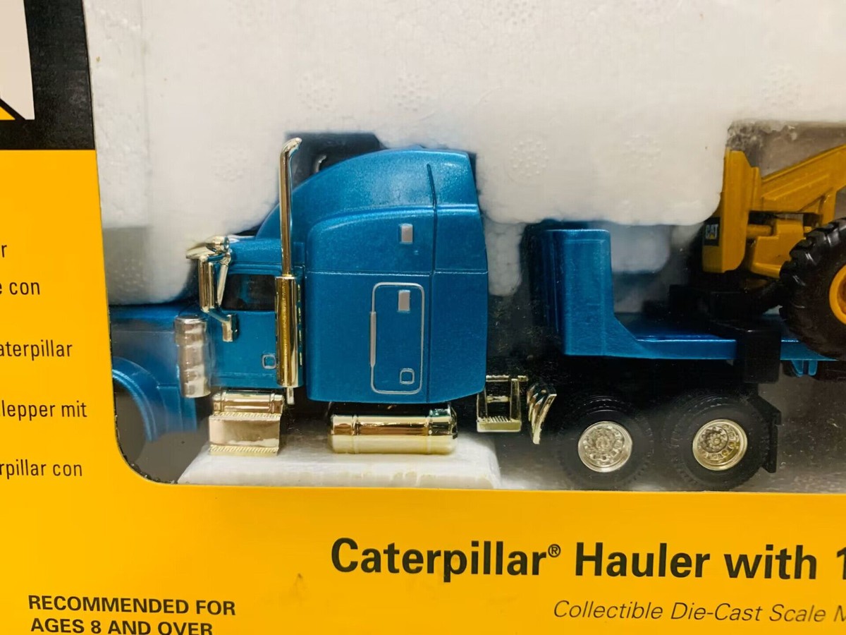 Norscot Caterpillar Cat Hauler With 12G Motor Grader 1:64 Norscot Caterpillar Cat Hauler With 12G Motor Grader 1:64