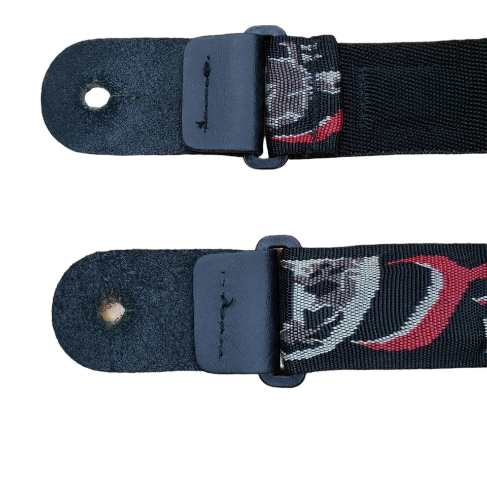 Correa de guitarra Planet Waves negra y roja esqueleto y llamas ajustable Foto 3 de 4