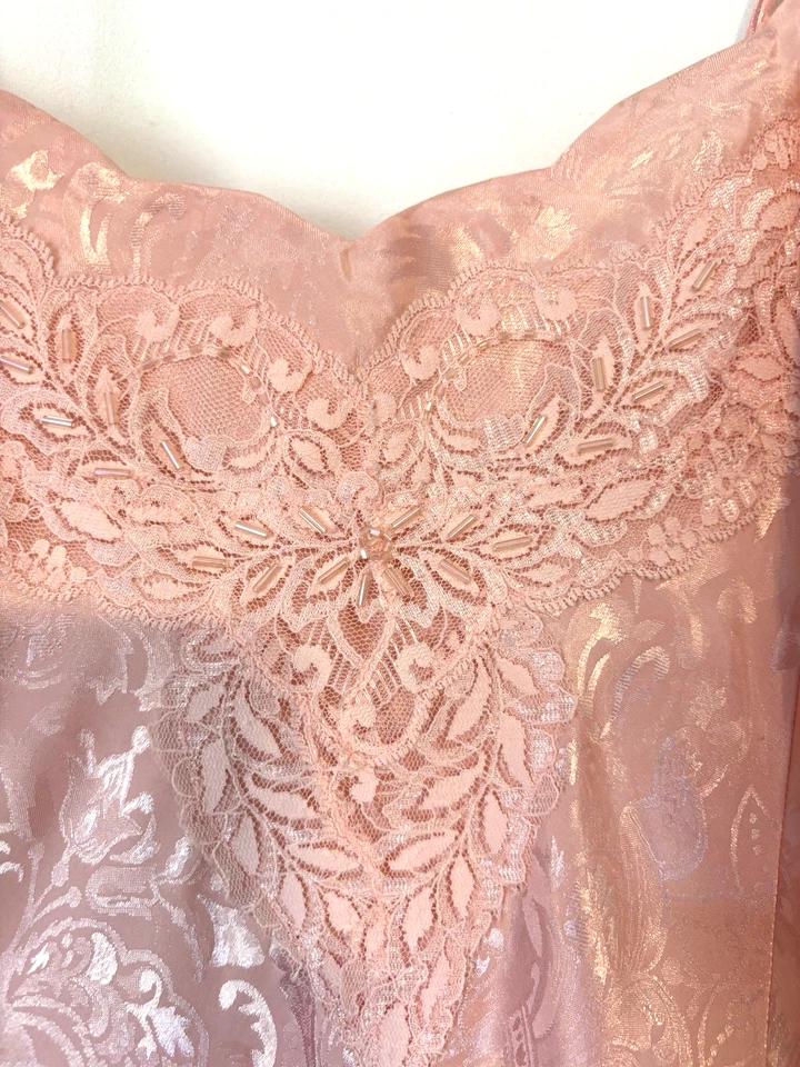 Винтажный Victoria's Secret халат и скольжения большой набор розовый румяна цветочный блестящий атлас - Изображение 3 из 4