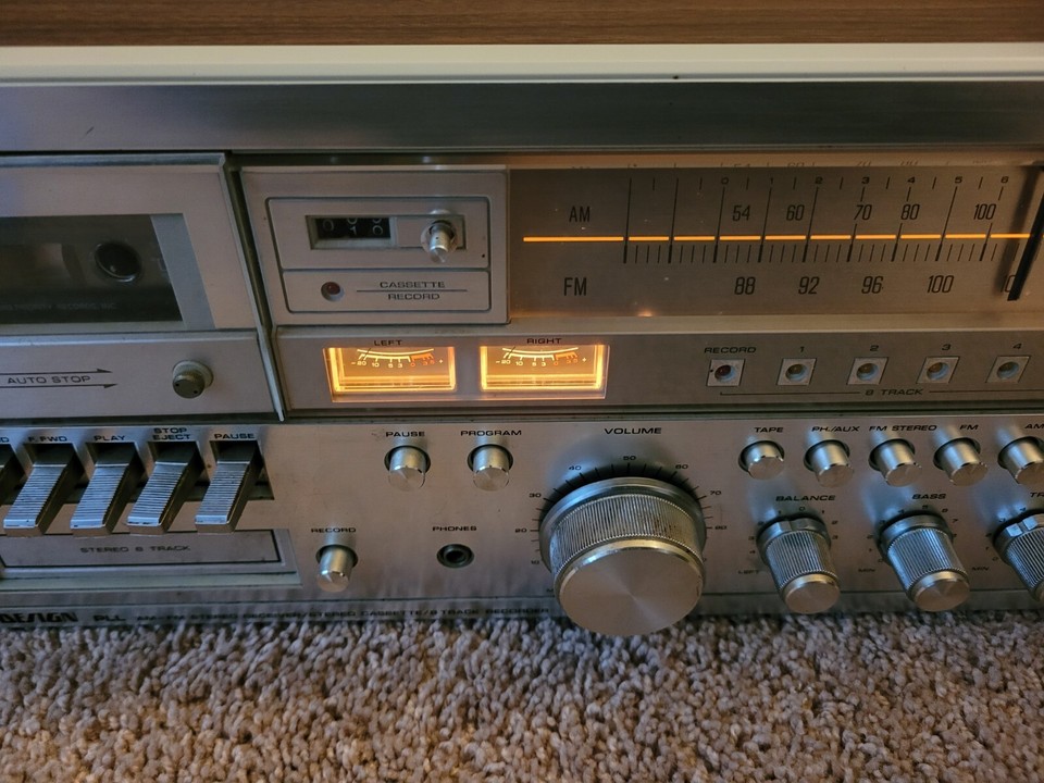 VTG Soundesign PLL AM-FM Stereo Receiver/ 8 Track Recorder 5928 ...