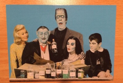 The Munsters Marilyn Granpa Fred Lily Eddie PostCard NEW Old Stock