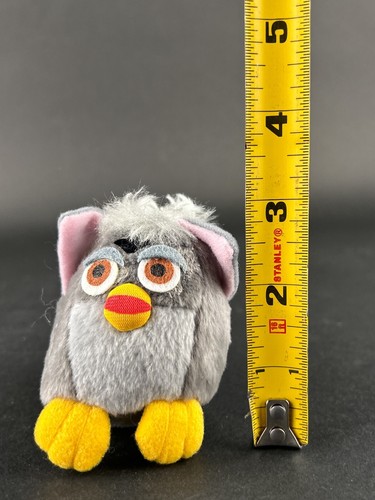 Vintage 1999 Furby Plush Keychain Yujin Tomy Gray Size 3" - Picture 13 of 13