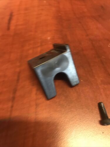 Oem Parts Cord Bracket For Dewalt DHS790 Flexvolt 2x60V Sliding 12” Miter Saw - Picture 3 of 4