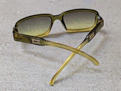 Gucci Sunglasses GG2475/S Green Gradient Lenses 56-17 130