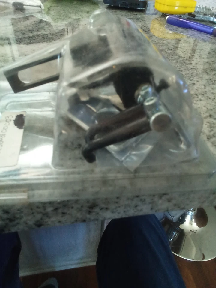 New Golden Key Futura Free Fall - The Ultimate Drop Away Arrow Rest - LH - Image 2 of 2