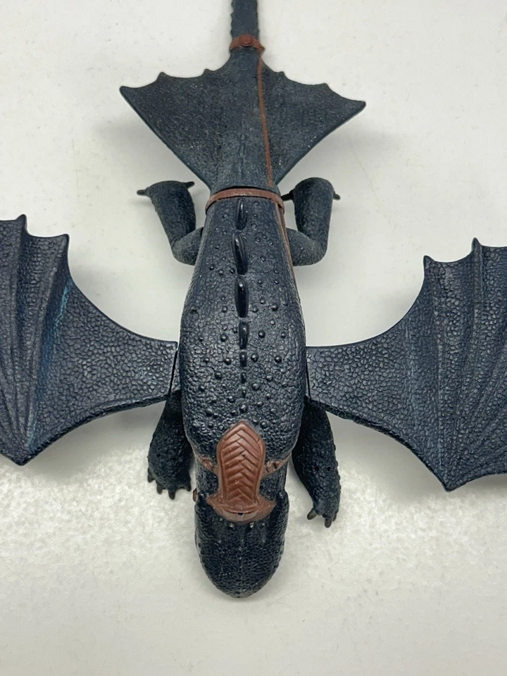 Figura Furia Nocturna Desdentada 2010 DreamWorks Spin Master Cómo entrenar a tu dragón Foto 3 de 4