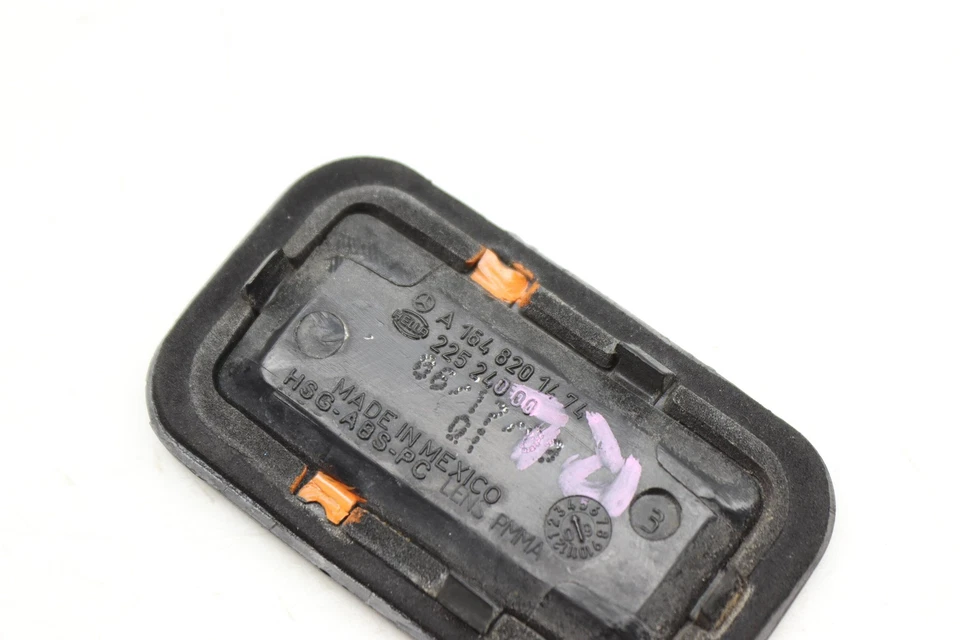 Mercedes-Benz R500 2006-2007 - Reflector de puerta 1648201474 Foto 3 de 4