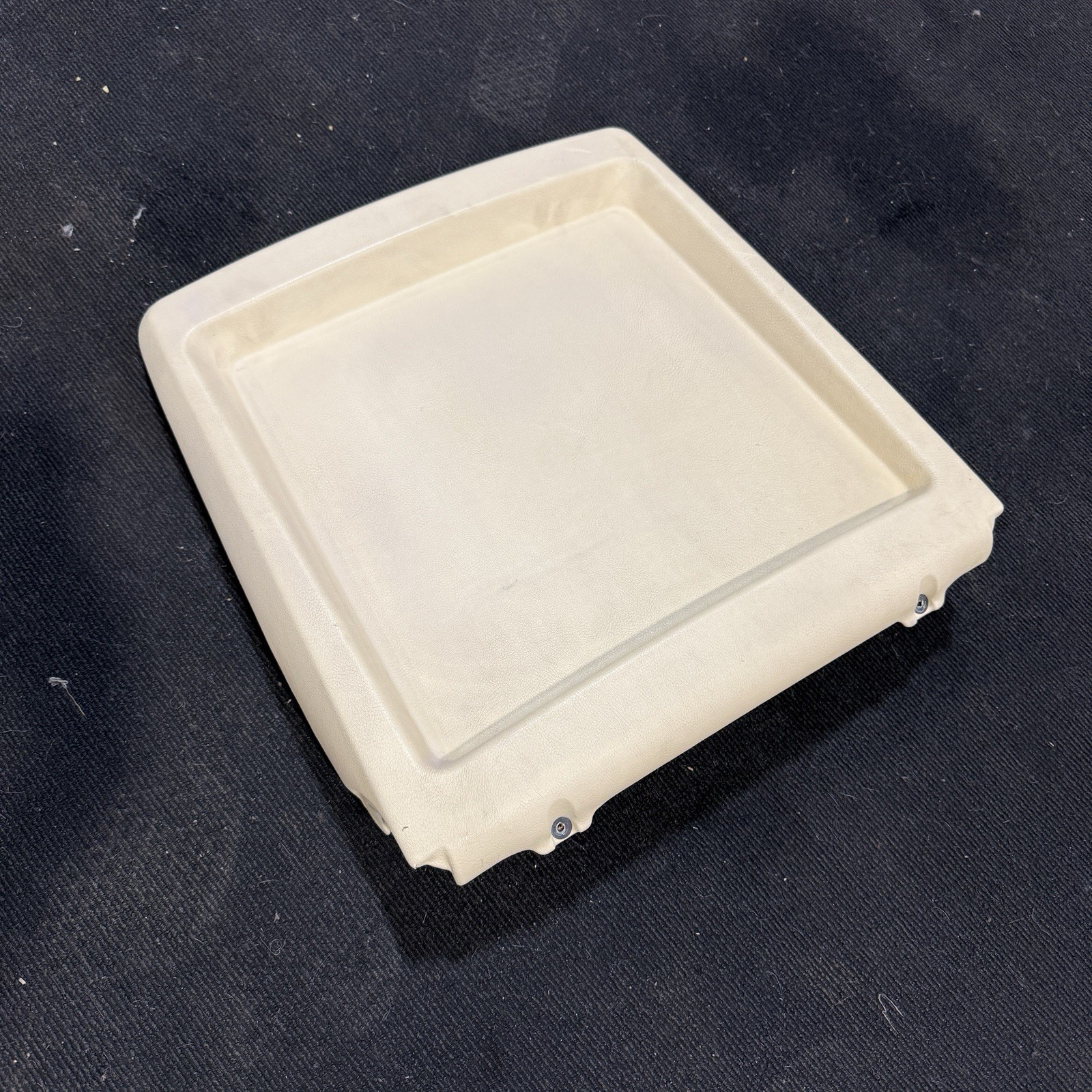 Maserati Quattroporte 2004-2008 Front Right Cover panel Beige