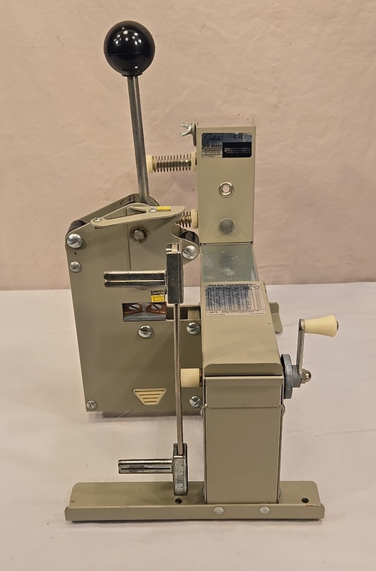 VTG 3M SASHEEN S-13 MAGIC BOW TYER MAKER DECORETTE RIBBON BOW MAKING MACHINE USA