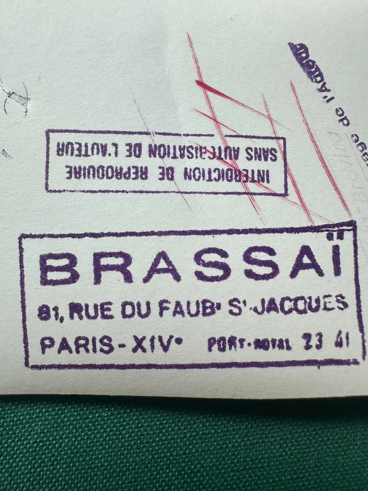 Fotografía original vintage de Brassaï (circa 1940-1950) - Sello de estudio de París Foto 3 de 4