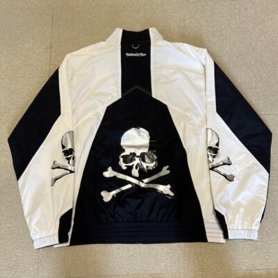 MASTERMIND × MITCHELL NESS Nylon jacket Color Black White MASTERMIND × MITCHELL NESS Nylon jacket Color Black White