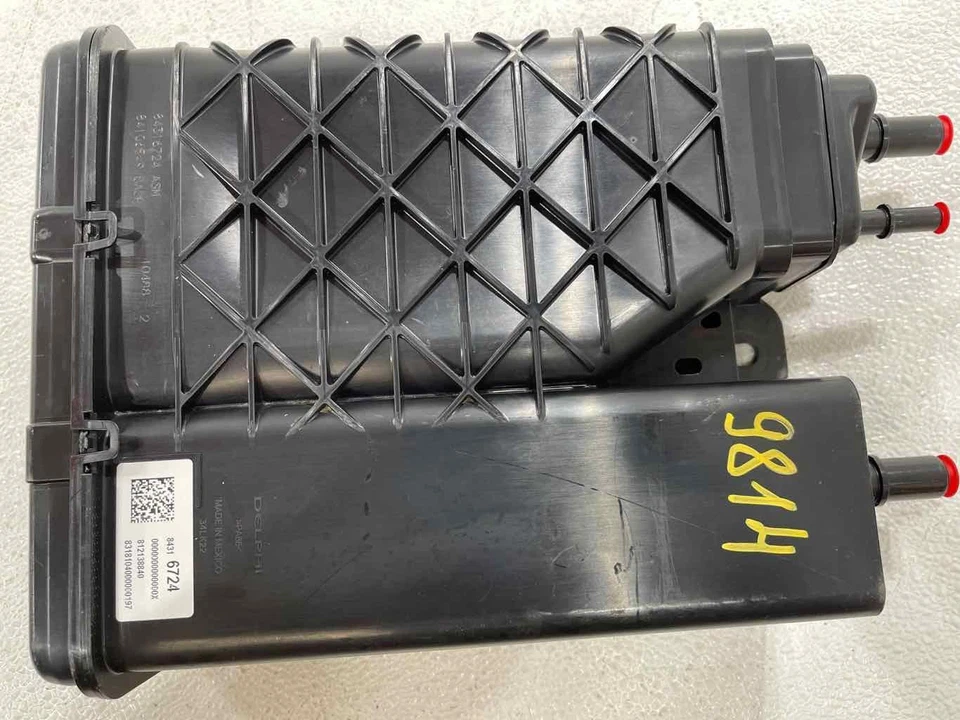 Fits 17 - 20 CHEVY SUBURBAN 1500 5.3L Fuel Evaporator Emission Canister OEM - Image 2 of 4