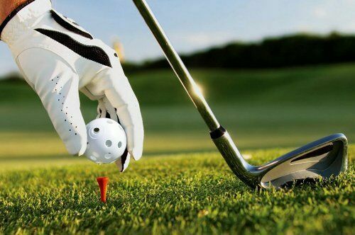 Poly Plastic Golf Practice Training Balls with holes. White Deluxe 12 ball pack - Picture 4 of 7