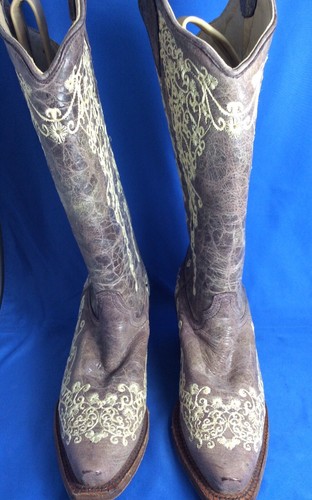 corral brown crater embroidered boots