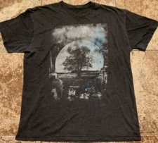 AMERICAN APPAREL UPTOWN TREE GRAPHIC T-SHIRT ( MENS L ) DARK GREY PREOWNED