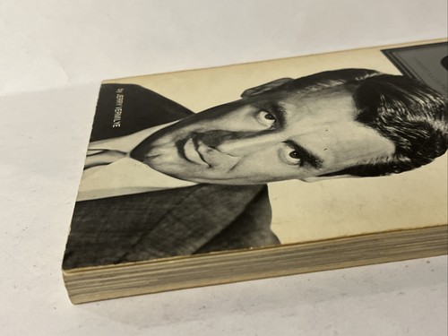 Cary Grant by J. Vermilye (1973 Pyramid illustrated history of the movies) - Picture 8 of 15
