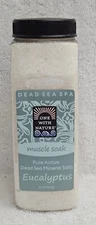 One With Nature Muscle Soothing Dead Sea Mineral Salts Eucalyptus 32 oz