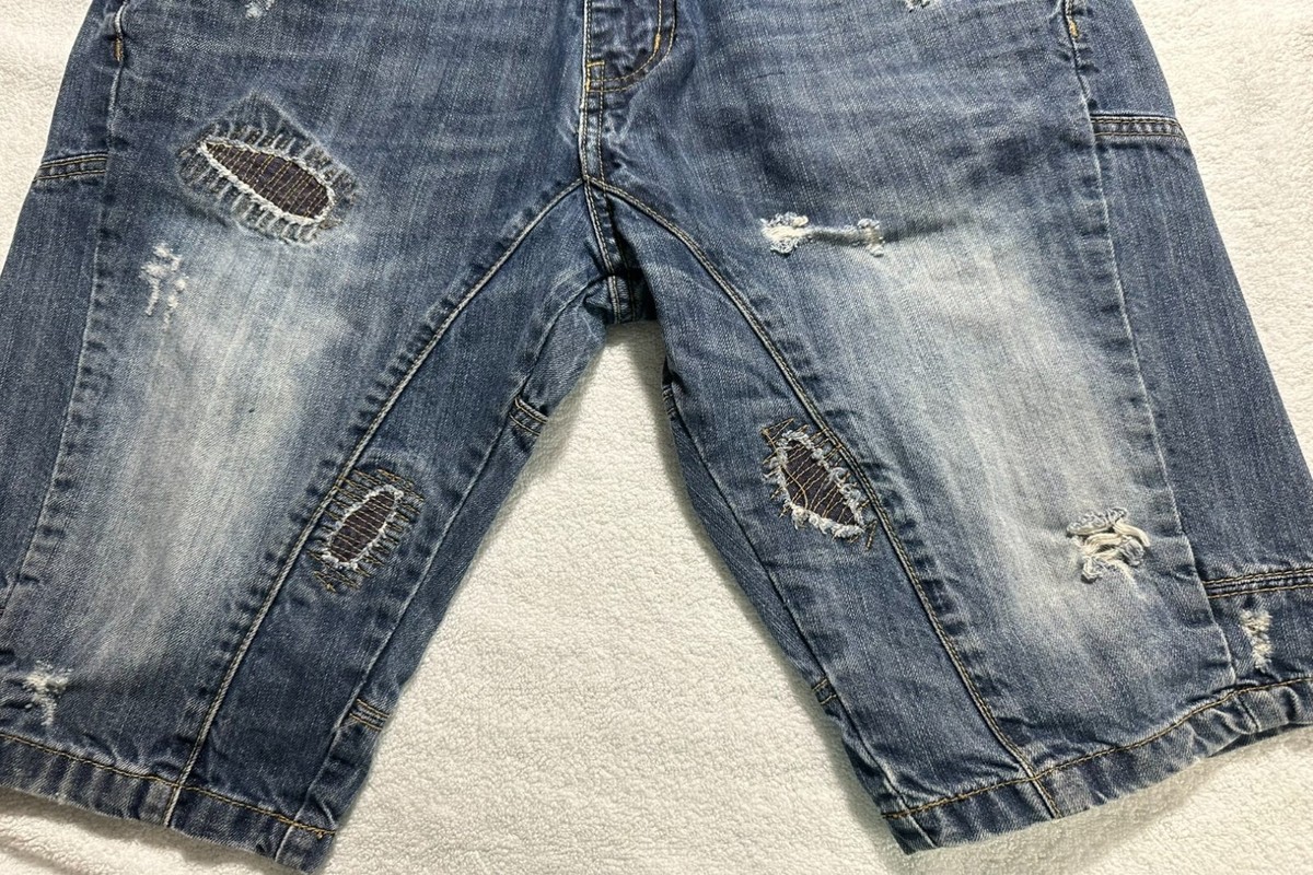 Copper Rivet men's blue denim patched distressed shorts 31W