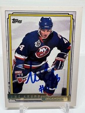 1992-1993 Topps Gold Hockey #158 Uwe Krupp Canucks NHL Hockey Card SIGNED