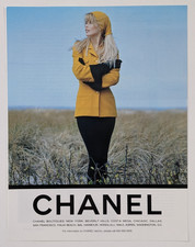 Vintage 1995 Print Ad Chanel Fashion Model Yellow Jacket Headscarf Designer