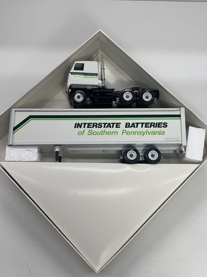 Winross 1/64 Scale Truck Interstate Batteries Cargo 1990 Limited Edition 1of600