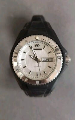 technomarine cruiz uhr