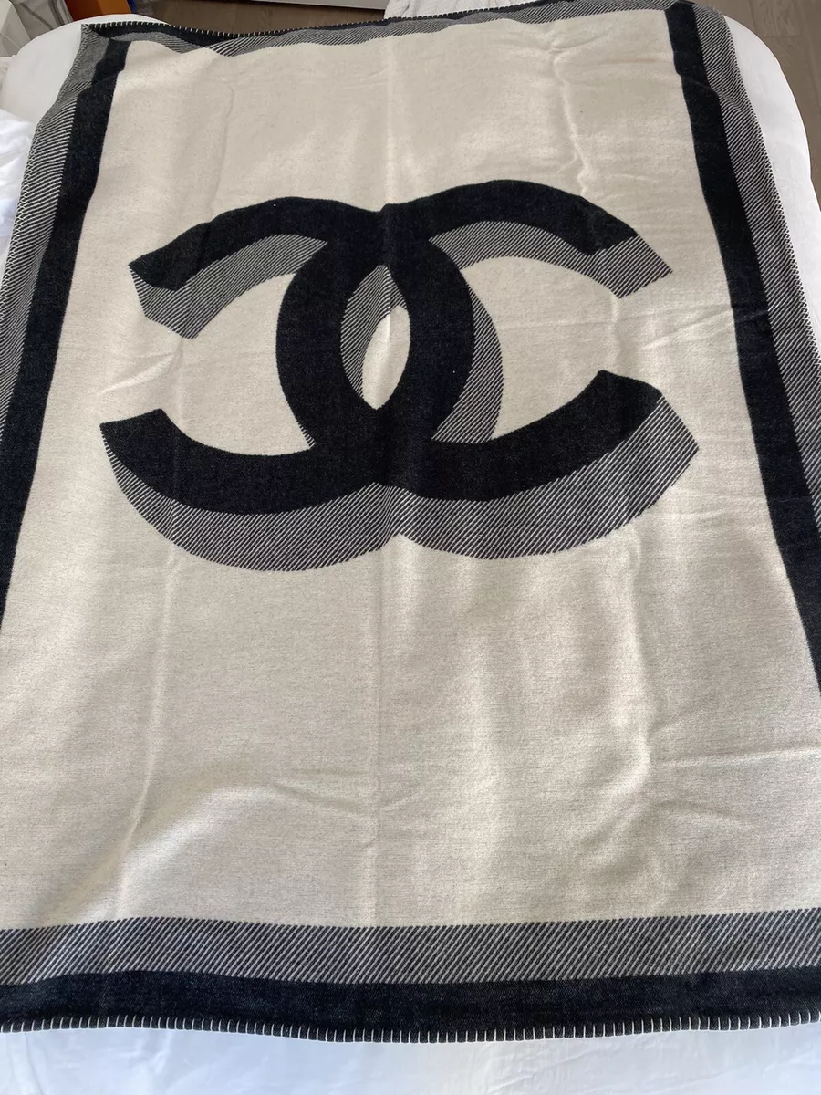 CHANEL blanket