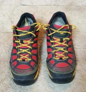 cat wide width shoes