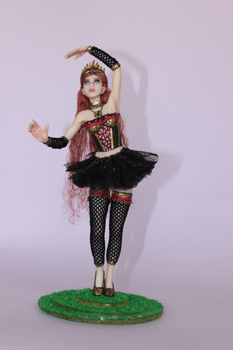 OOAK doll Roxana, fairy, polymer clay sculpture, by Diana Genova - Picture 3 of 22