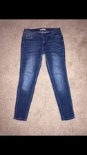 Encore Skinny Jean Junior 7 27 X 26.5