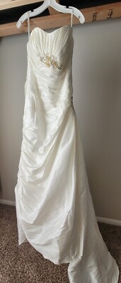 NWT Dere Kiang Wedding Dress Gown Ivory Sleeveless   Sz 12  On Sale  $230
