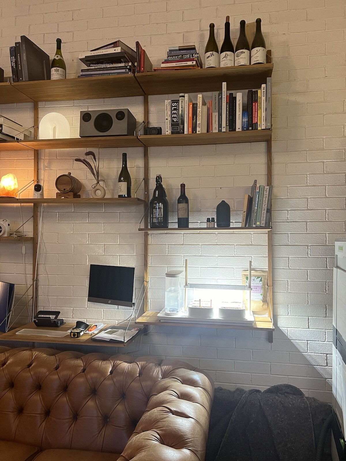 FRAMA SHELF DESK